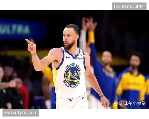 足球球星如何巧妙回击挑衅保持冷静展现霸气反击技巧